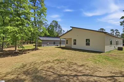 1077 Country Club Road, Pickens, SC 29671 - Photo 13