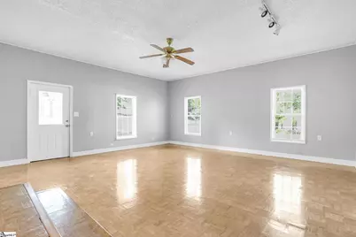 1100 Charter Oak Drive, Taylors, SC 29687 - Photo 9
