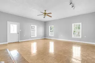 1100 Charter Oak Dr, Taylors, SC 29687 - Photo 9