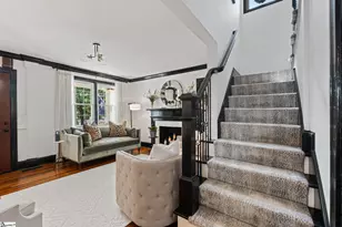 16 Tabor St, Greenville, SC 29609 - Photo 9