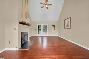 333 Crowfield Dr, Liberty, SC 29657 - Photo 3
