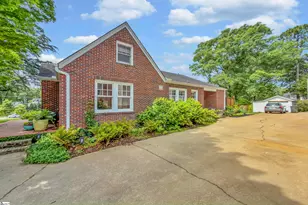 206 W Faris Rd, Greenville, SC 29605 - Photo 29