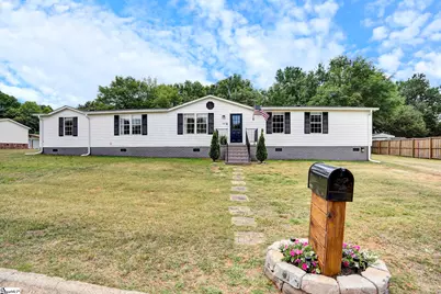 107 Floral Wood Way, Pelzer, SC 29669 - Photo 1