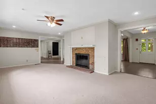 7 Heartstone Ln, Landrum, SC 29356 - Photo 15
