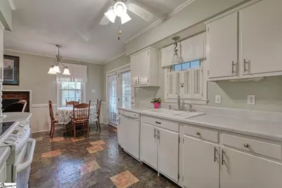 137 Whittier Place, Spartanburg, SC 29303 - Photo 11