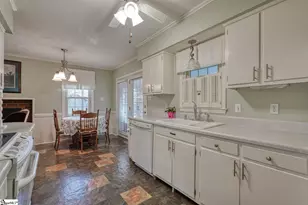 137 Whittier Pl, Spartanburg, SC 29303 - Photo 11