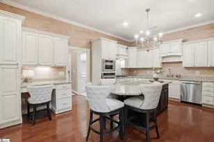 231 Castellan Dr, Greer, SC 29650 - Photo 11