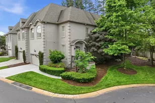 231 Castellan Dr, Greer, SC 29650 - Photo 5