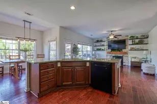 278 Wycliff Dr, Spartanburg, SC 29301 - Photo 9
