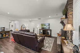 104 Mohegan Wy, Greenville, SC 29607 - Photo 11