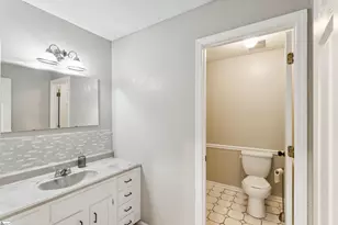 713 Jameson Rd, Easley, SC 29640 - Photo 15