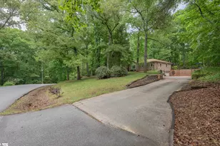 310 Beechwood Dr, Greer, SC 29651 - Photo 3