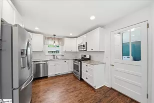 219 Sycamore Dr, Greenville, SC 29607 - Photo 11