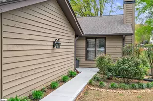 308 Skylark Cir, Greer, SC 29650 - Photo 5