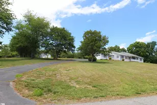 152 Timberlake Dr, Inman, SC 29349 - Photo 3