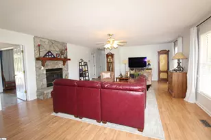 152 Timberlake Dr, Inman, SC 29349 - Photo 7
