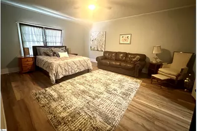 505 W Hayne Street, Woodruff, SC 29388 - Photo 9