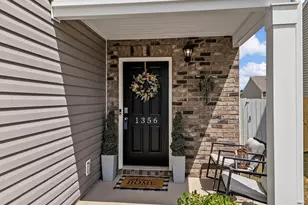 1356 Ledsham Ct, Greer, SC 29651 - Photo 3
