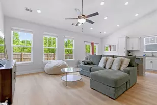 726 Judah Dr, Moore, SC 29369 - Photo 5
