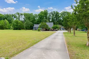144 Spring Rd, Laurens, SC 29360 - Photo 3