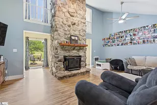 144 Spring Rd, Laurens, SC 29360 - Photo 7