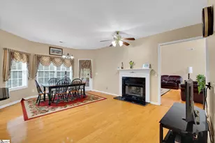 200 Dothan Ct, Greenville, SC 29607 - Photo 9