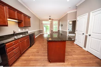 554 Wesberry Circle, Spartanburg, SC 29301 - Photo 3