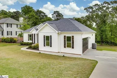 221 Glen Laurel Drive, Easley, SC 29642 - Photo 3
