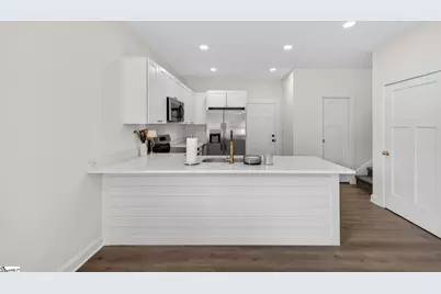 316 W Caroline Street, Greenville, SC 29611 - Photo 15