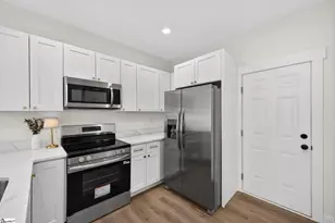 316 W Caroline St, Greenville, SC 29611 - Photo 19