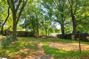 18 Dixie Ave, Greenville, SC 29607 - Photo 3