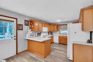 212 Seigler Rd, Pelzer, SC 29669 - Photo 15