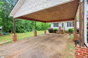 1669 Bolt Rd, Gray Court, SC 29645 - Photo 23