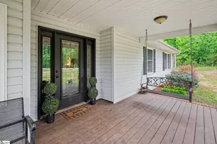 1669 Bolt Rd, Gray Court, SC 29645 - Photo 3