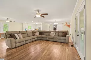 1669 Bolt Rd, Gray Court, SC 29645 - Photo 5