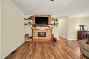 1669 Bolt Rd, Gray Court, SC 29645 - Photo 7
