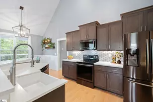 1050 Old Dacusville Rd, Easley, SC 29640 - Photo 11