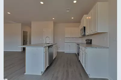 109 White Fields Avenue, Fountain Inn, SC 29644 - Photo 9