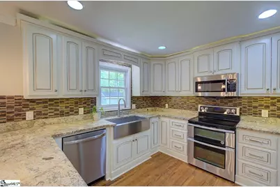 105 Theodore Drive, Greenville, SC 29611 - Photo 19