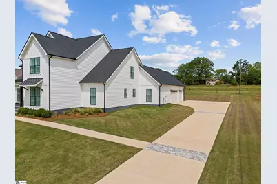 402 Old Batson Road, Taylors, SC 29687 - Photo 5