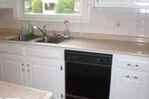 228 Grove Rd, Greenville, SC 29605 - Photo 7