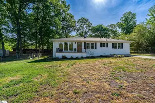 23 Blue Mountain Dr, Greenville, SC 29617 - Photo 1