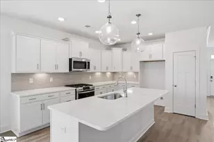 124 Terpack Ct, Gray Court, SC 29645 - Photo 5