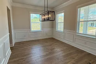 335 Goldenrod Ct, Seneca, SC 29678 - Photo 3