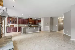 300 Bucklebury Rd, Greer, SC 29651 - Photo 19