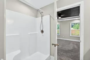 420 Cemetery Rd, Cowpens, SC 29330 - Photo 27