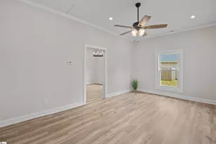 201 Oak Ln, Liberty, SC 29657 - Photo 11