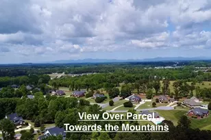 688 Hardwood Dr, Boiling Springs, SC 29316 - Photo 5