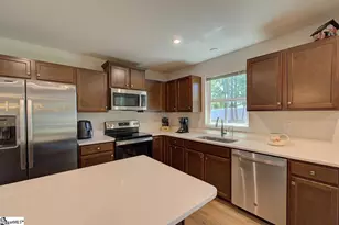 688 Hardwood Dr, Boiling Springs, SC 29316 - Photo 15