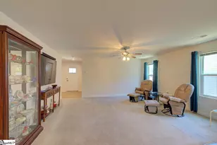 688 Hardwood Dr, Boiling Springs, SC 29316 - Photo 11